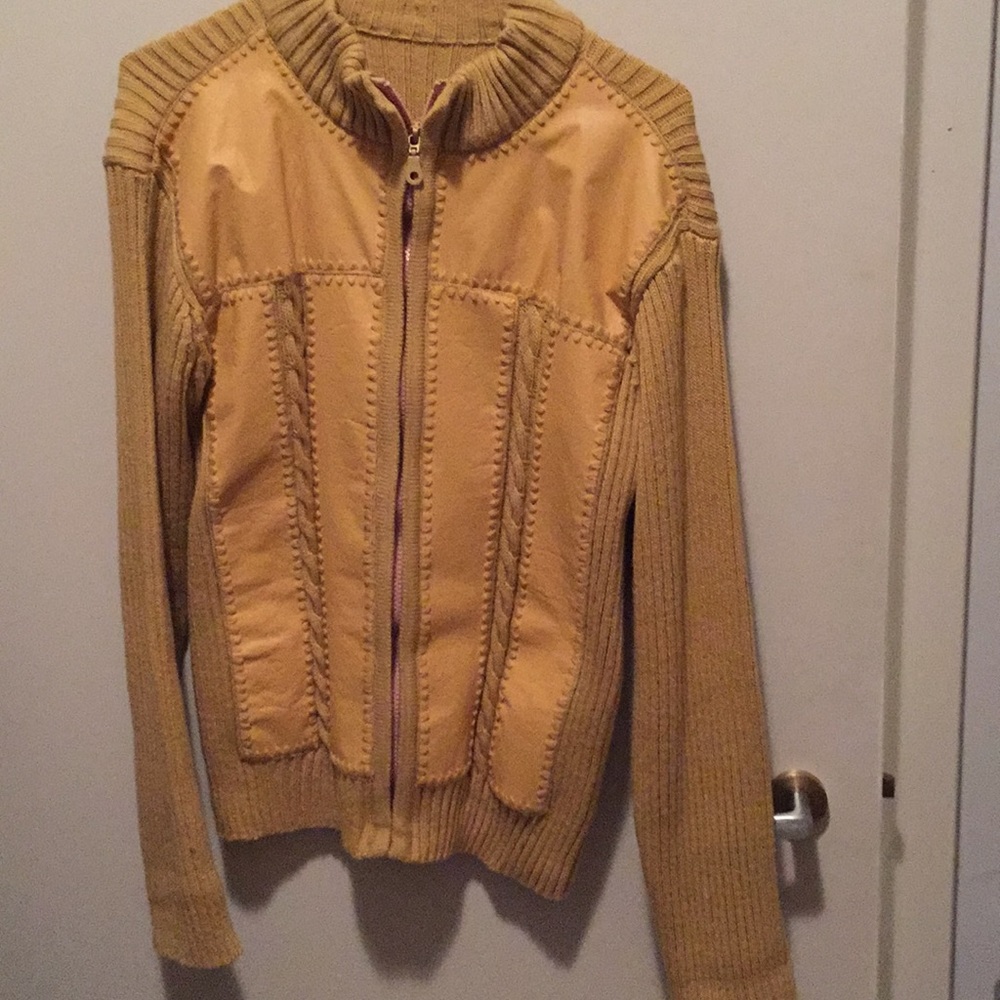 Men’s full zip sweater
